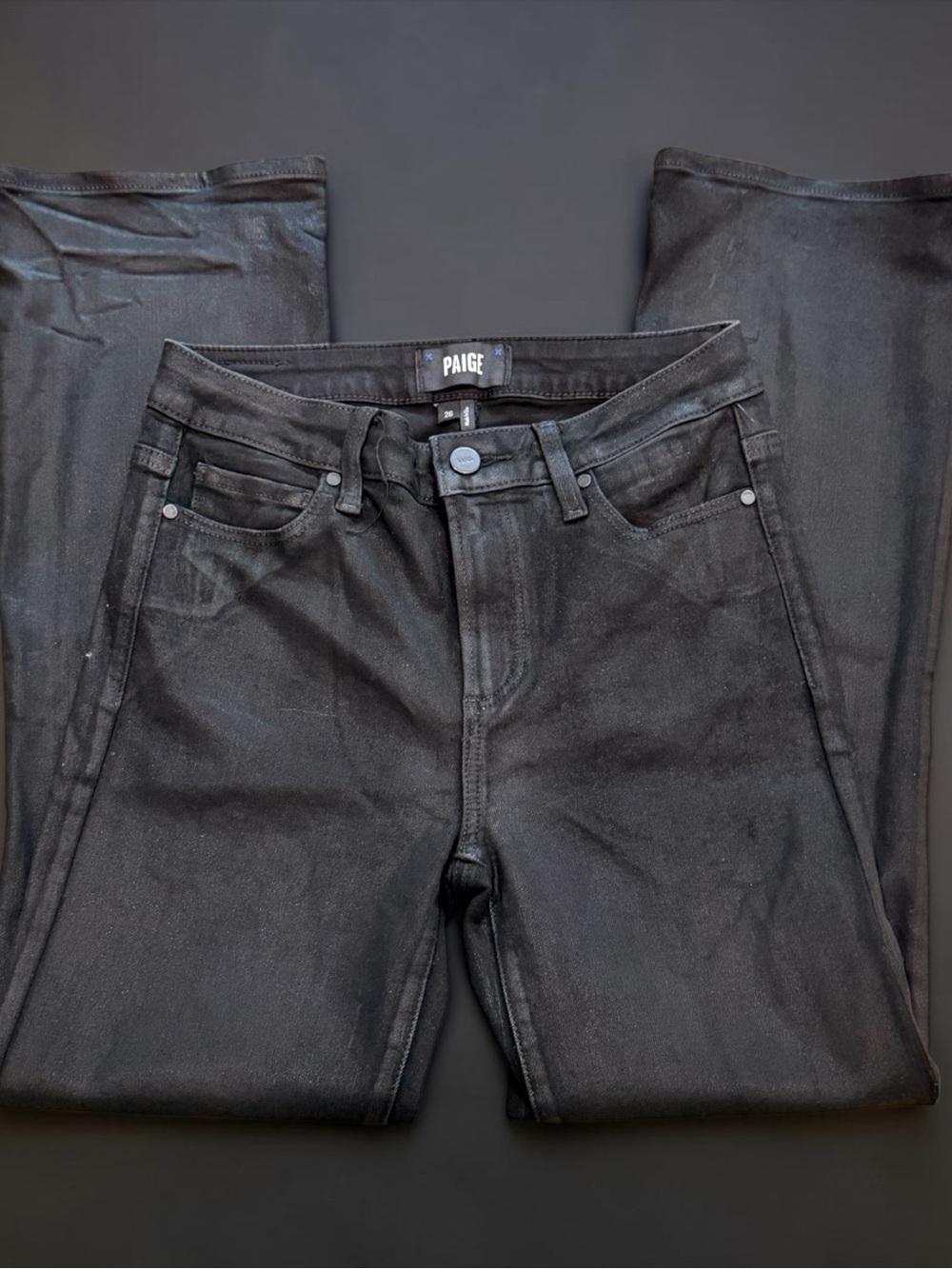 PAIGE Cindy Jeans in Black Luxe Coating Finish. Straight Leg Cut. Size 26